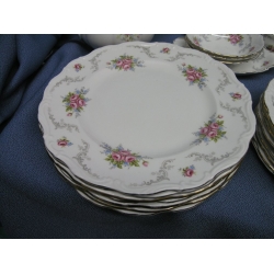 47 Pieces of Royal Albert Tranquility China