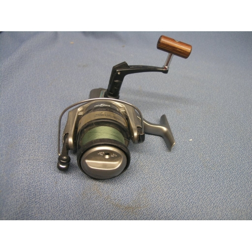 Daiwa 4500-3B Regal-XLong Cast Spool spinning Reel 