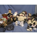 Lot of Assorted Christmas Ornaments