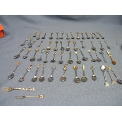 Lot of 48 Canadian Collection Spoons & 4 Forks