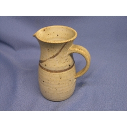 Pottery Jug 8.5 x 6