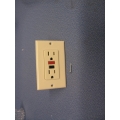 Leviton GFCI - DDFT Live Front 120V 15A Receptacle