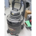 Shop Vac 6.25 QSP 18 Gallon with Cart