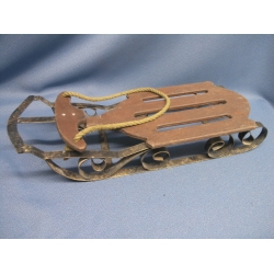 22 in Vintage Sleigh Crafts