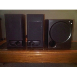 Kenwood Bookshelf Speakers & Sony Sub-Woofer - Self Amplified