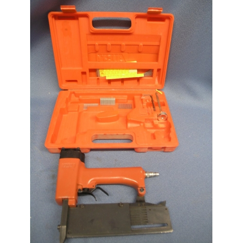 Airy brad outlet nailer