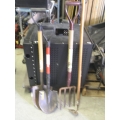 Lot of 4 Garden tools Shovel Fork Hoe