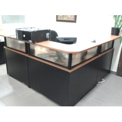 L-Shaped Reception Desk Unit Suite w Privacy Glass