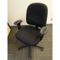 Black Rolling Cloth Office Task Chair w Arms & Round Back