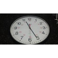 Bates 12/24 Quartz Wall Clock