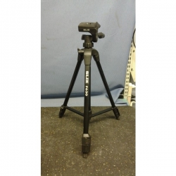 Slik F630 Economy Medium Black Tripod