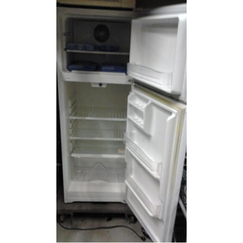 Diplomat fridge outlet freezer