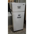 Celebrity White Freezer Top Right Swing Refrigerator