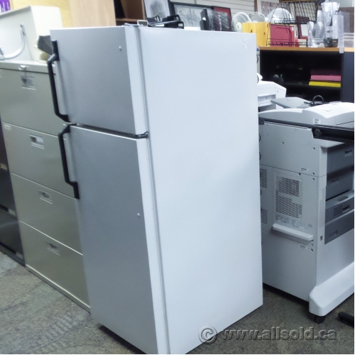 14 cu ft top freezer refrigerators