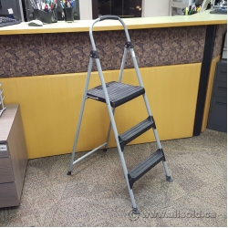 Cosco Three Step Big Step Folding Step Ladder W/ Rubber Grip Cosco Three Step Big Step Folding Step Ladder W/ Rubber Grip