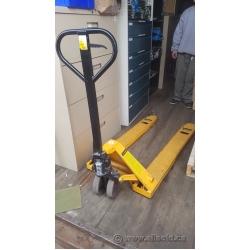 Lift-Rite Pallet Jack Altra Lift 5000 LBS Capacity