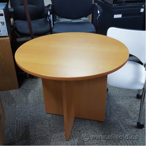 Honey Maple 36 Round Meeting Table Allsold Ca Buy Sell Used