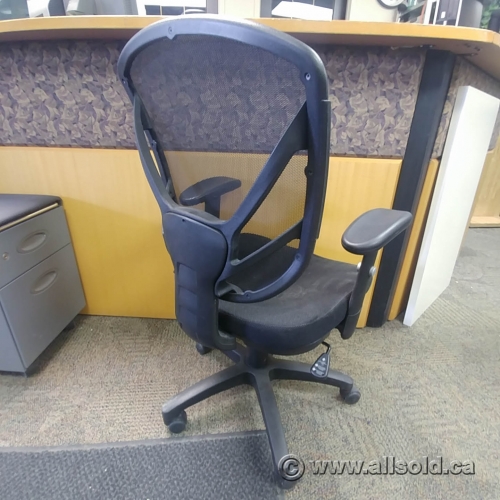 Staples berwood mesh chair hotsell