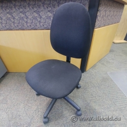 Black Fabric Tacker Office Chair, No Arms