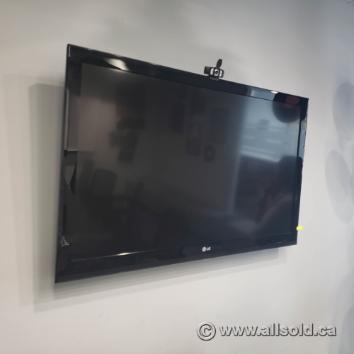 Lg 47cs570 47 1080p Lcd Hdtv W Attached Wall Mount Allsold Ca Buy Sell Used Office Furniture Calgary