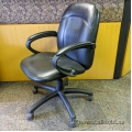 Mid-back Executive Leather Chair w/ fixed arms - B Grade Mid-back Executive Leather Chair w/ fixed arms - B Grade