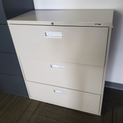 Staples Grey 3 Drawer Lateral File Cabinet-Locking 18"