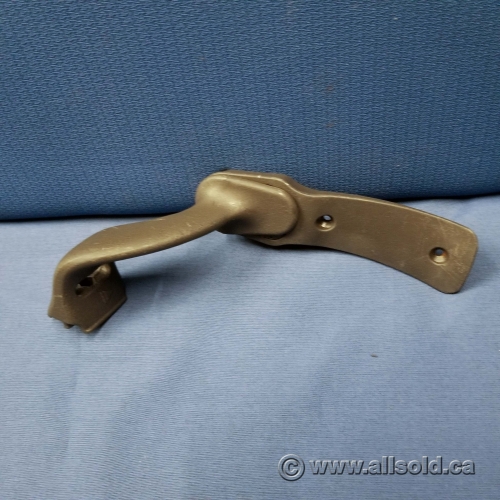 Herman miller store aeron armrest replacement