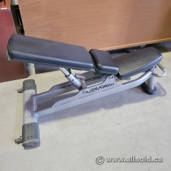 Life Fitness Signature Series Multi-Adjustable Bench