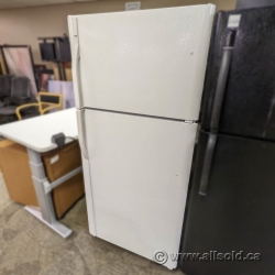 White Kenmore Fridge w/ Top Load Freezer
