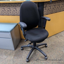 Black Mid Back Rolling Task Chair w Arms