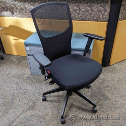 Black Fabric Seat Mesh Back Office Task Chair
