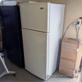 White Whirlpool Fridge Refrigerator w/ Top Freezer W8RXEGFWQ00