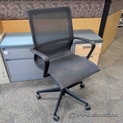 Black Air Mesh Office Meeting Chair