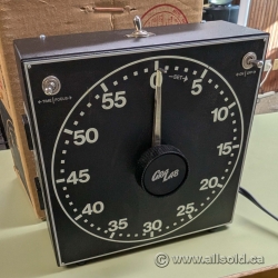Vintage GraLab Model 300 Darkroom Timer