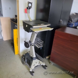 Fusion Stinger MC2 Portable Powered Computer Laptop Cart