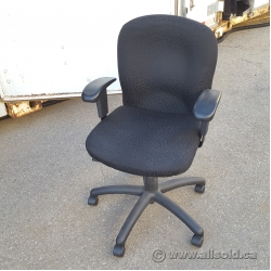 Black Pattern Adjustable Low Back Task Chair