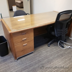 Glass Top Oak Straight Desk with Box/Box/File Pedestal