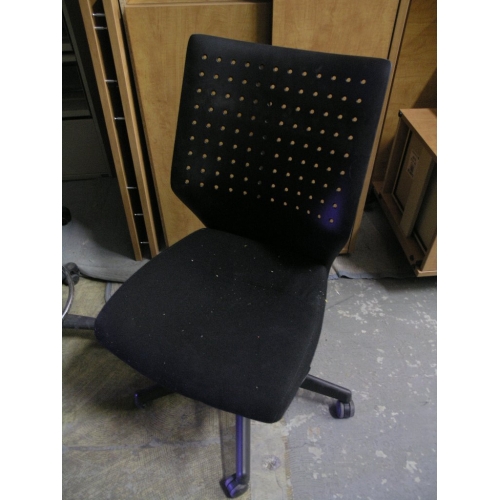Black Cloth Keilhauer Gas Adjustable Task / Office Chair No Arms