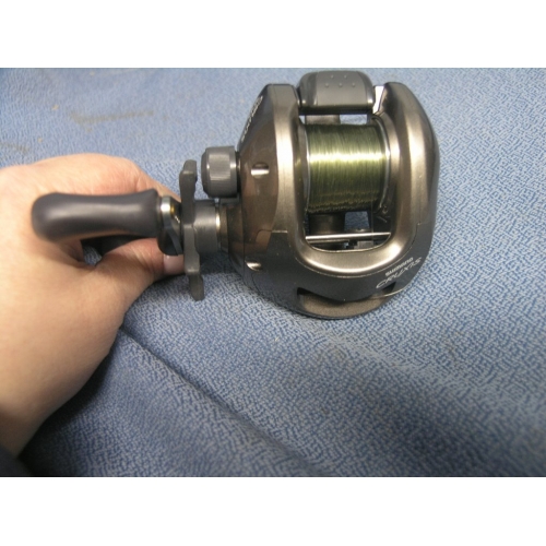 Shimano CRUXIS 200 DK-P - Allsold.ca - Buy & Sell Used Office Furniture ...