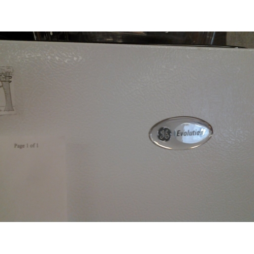 GE Evolution White Refrigerator Fridge w Top Freezer Allsold.ca Buy & Sell Used Office