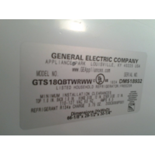 GE Evolution White Refrigerator Fridge w Top Freezer Allsold.ca Buy & Sell Used Office