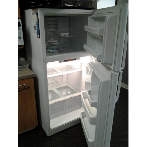 GE Evolution White Refrigerator Fridge w Top Freezer Allsold.ca Buy