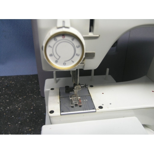 Elna Supermatic Electric Sewing Machine w Case Allsold.ca Buy