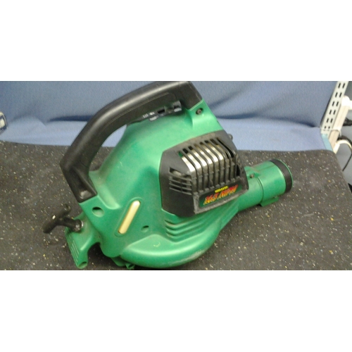 Weed Eater Gas Powered Blower/Vacuum Bv1650 w/ Attachments Allsold.ca