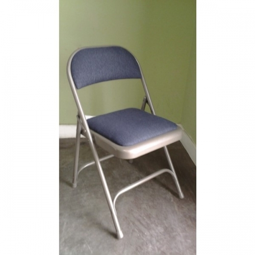 Steel Folding Chair w/ Padded Seat 18" Height Allsold.ca Buy & Sell