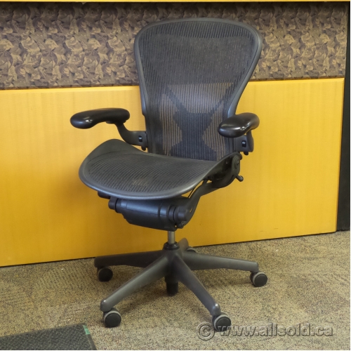 Herman Miller Aeron "C Size" Black All Mesh Ergonomic Task Chair Allsold.ca Buy & Sell Used
