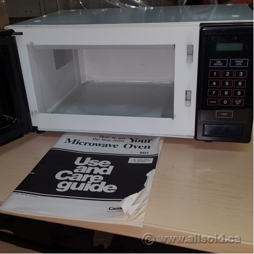 White Camco 500W Microwave Oven Allsold.ca Buy & Sell Used Office