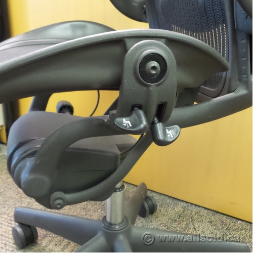 Herman Miller Aeron "A" Size Mesh Ergonomic Task Chair Allsold.ca