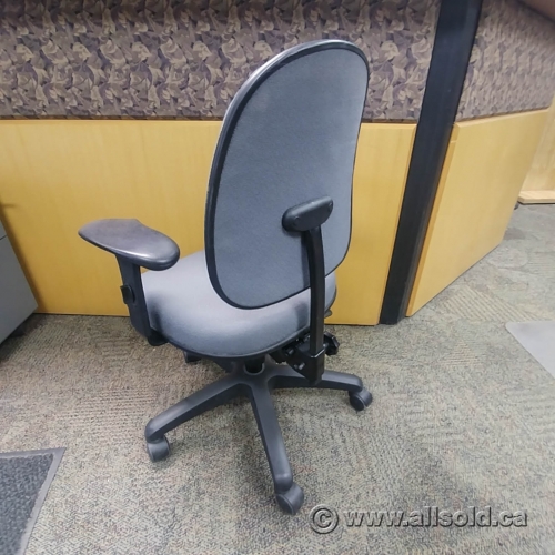 Haworth Grey Adjustable Office Task Chair Allsold.ca Buy & Sell