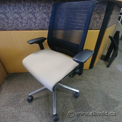 Steelcase Think Moss Mesh Back Adjustable Ergonomic Task Chair - Allsold.ca - Buy & Sell Used 